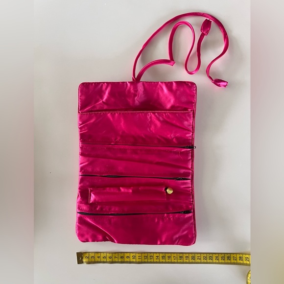 Silk bag with handmade embroidery - Picture 10 of 10